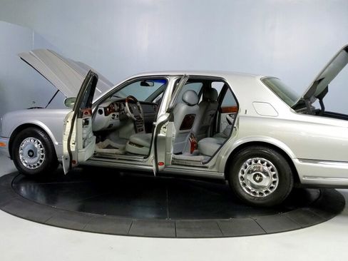 Used 1999 Rolls-Royce Silver Seraph RWD image 13