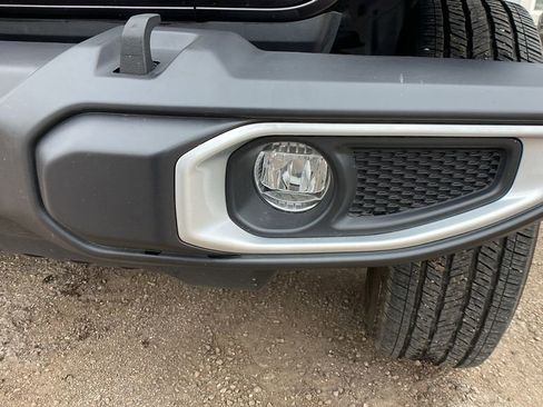 Used 2024 Jeep Wrangler Sahara w/ Safety Group image 11