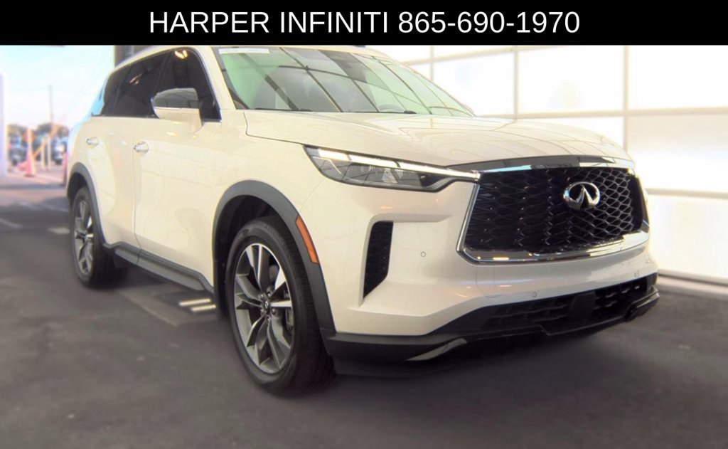 Used 2023 INFINITI QX60 Luxe w/ Cargo Package AWD/4WD image 4
