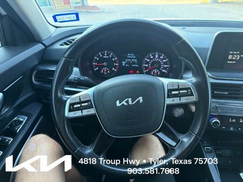 Used 2022 Kia Telluride S FWD image 18