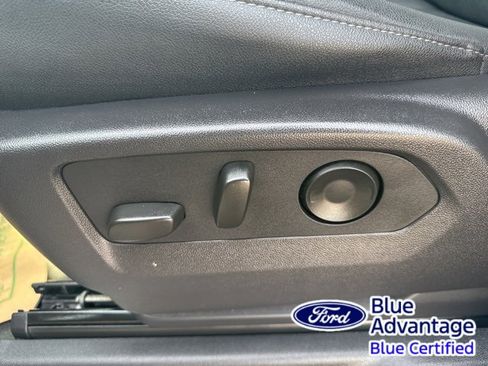 Used 2024 GMC Sierra 1500 SLT image 25