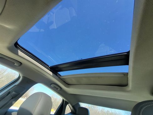 Used 2014 Chevrolet Impala LTZ image 21