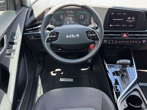 New 2026 Kia Niro LX FWD image 12