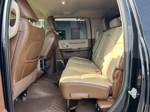 Used 2020 RAM 2500 Laramie image 19