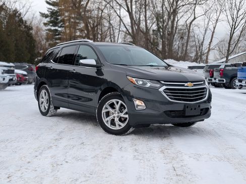 Used 2018 Chevrolet Equinox Premier image 1