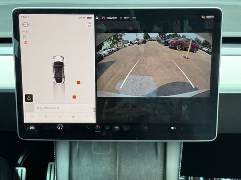 Used 2021 Tesla Model Y Performance AWD/4WD image 32
