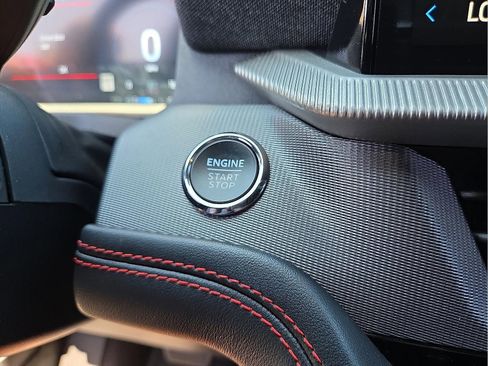 Used 2025 Ford Explorer ST image 21