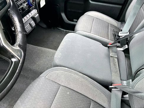 Used 2020 Chevrolet Silverado 2500 LT w/ Fleet Comfort Package image 11