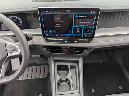 New 2025 Volkswagen Tiguan S image 17