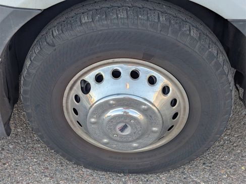 Used 2022 Mercedes-Benz Sprinter 3500 image 5