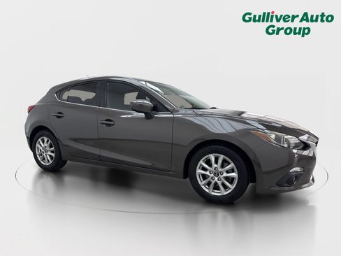 Used 2016 MAZDA MAZDA3 i Touring FWD image 12