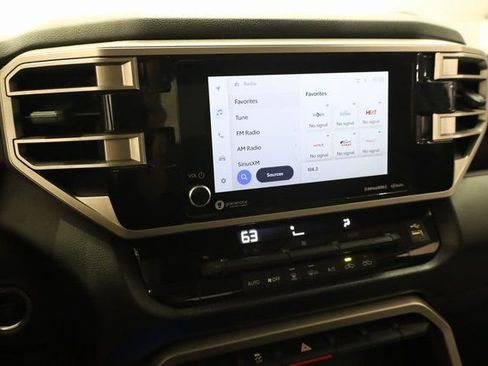 Used 2024 Toyota Tundra SR5 image 19