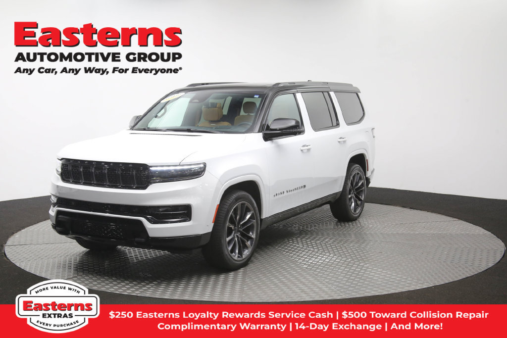 Used 2025 Jeep Grand Wagoneer Series III w/ Rear Seat Video Group 1 AWD/4WD image 61