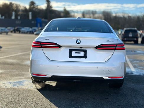 Certified 2025 BMW 530i xDrive w/ Premium Package image 5