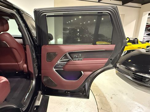 Used 2024 Land Rover Range Rover Long Wheelbase Autobiography image 60