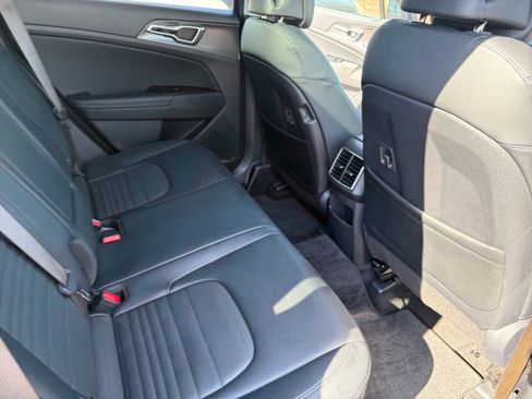 Used 2025 Kia Sportage SX Prestige AWD/4WD image 18