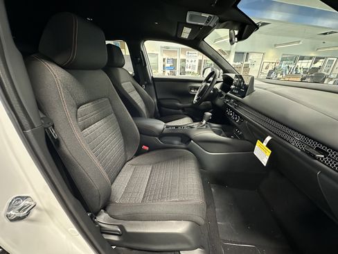New 2026 Honda HR-V LX image 21