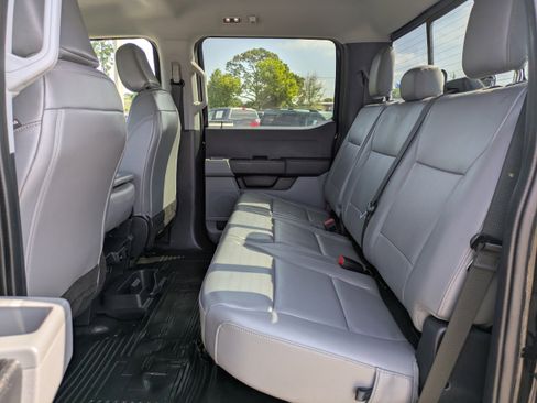 Used 2024 Ford F250 XL w/ XL Chrome Package AWD/4WD image 12