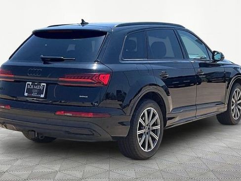 Used 2023 Audi Q7 2.0T Premium Plus w/ Premium Plus Package AWD/4WD image 2