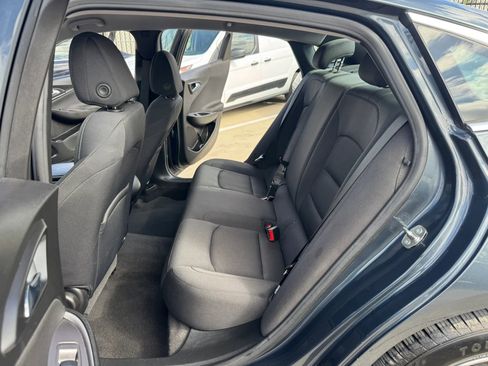 Used 2020 Chevrolet Malibu LS image 27