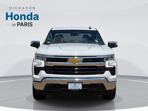 Used 2024 Chevrolet Silverado 1500 LT AWD/4WD image 2