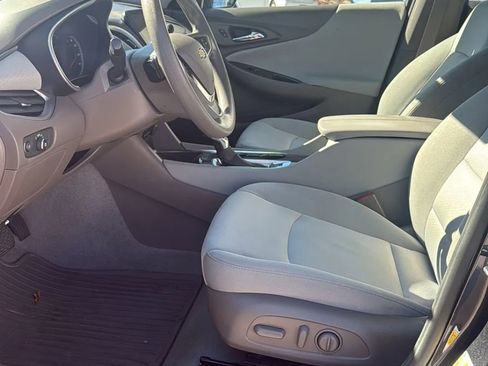 Used 2023 Chevrolet Malibu LT w/ Driver Confidence Package image 5