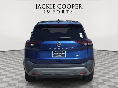 Used 2021 Nissan Rogue SV FWD image 6
