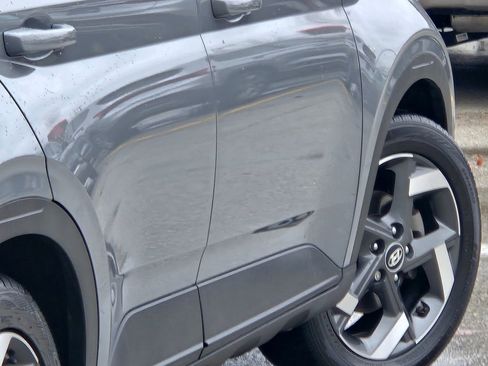 Certified 2023 Hyundai Venue SEL image 16