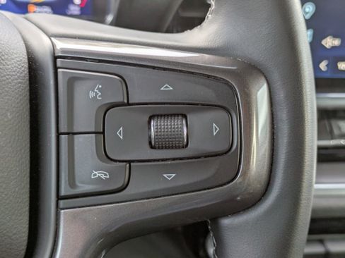 Used 2025 Chevrolet Silverado 3500 High Country w/ Technology Package image 15