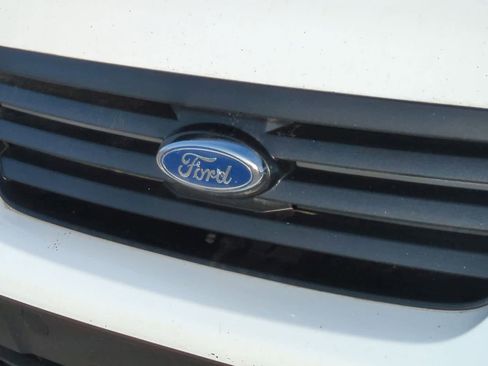 Used 2011 Ford Transit Connect XLT image 12