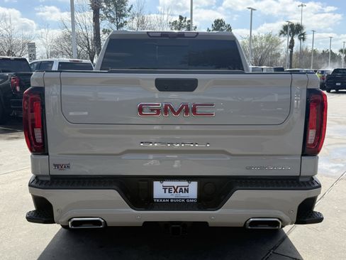Used 2026 GMC Sierra 1500 Denali image 6
