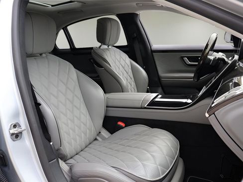 Used 2022 Mercedes-Benz S 580 4MATIC Sedan image 17