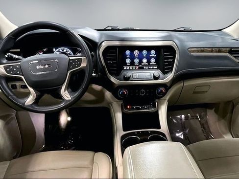 Used 2023 GMC Acadia Denali image 8