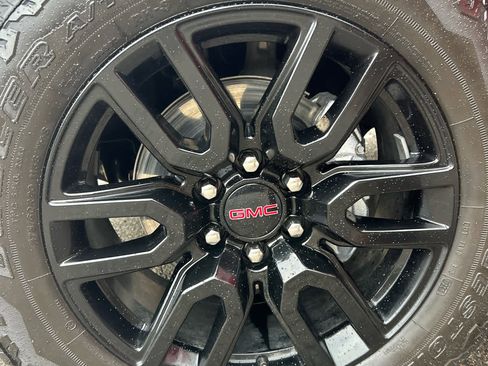 Used 2023 GMC Sierra 1500 Elevation w/ X31 Off-Road Package image 27