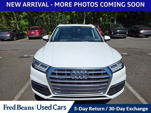 Used 2018 Audi Q5 2.0T Premium Plus w/ Premium Plus Package AWD/4WD image 2