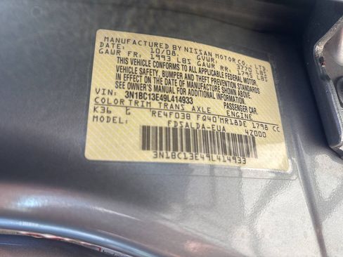 Used 2009 Nissan Versa 1.8 S w/ PWR Pkg FWD image 25