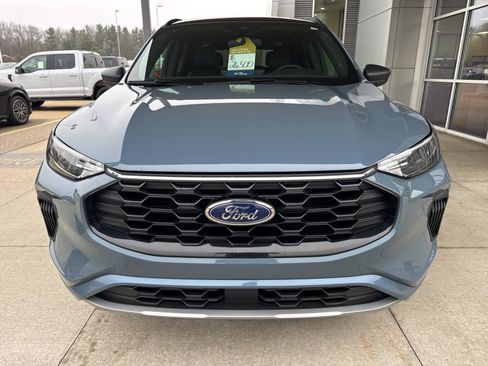 Certified 2024 Ford Escape ST-Line w/ Tech Pack #1 AWD/4WD image 11