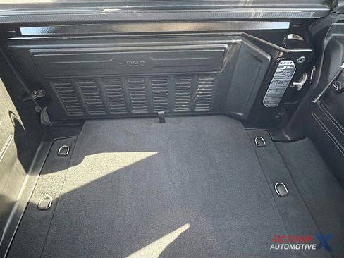 Used 2022 Jeep Wrangler Unlimited Rubicon w/ Dual Top Group AWD/4WD image 27