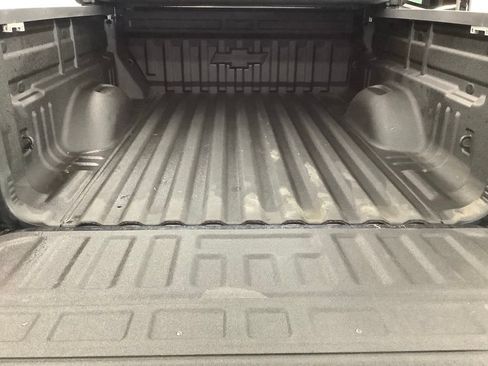Used 2018 Chevrolet Colorado Z71 AWD/4WD image 28