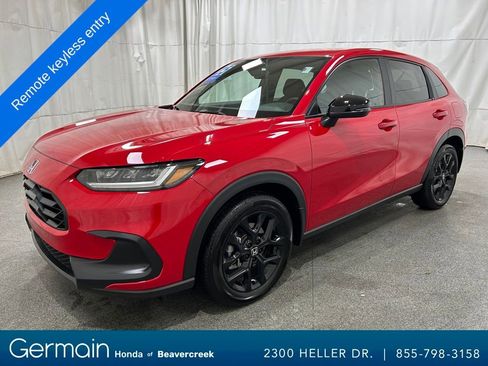 Certified 2025 Honda HR-V Sport image 4