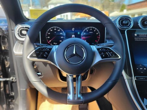 New 2026 Mercedes-Benz GLC 300 4MATIC image 24