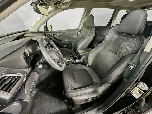 Used 2024 Subaru Forester Premium AWD/4WD image 28