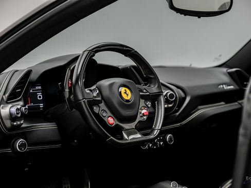 Used 2018 Ferrari 488 Spider RWD image 53