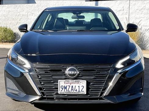 Used 2023 Nissan Altima 2.5 SL image 2