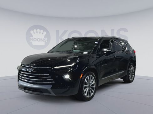 Used 2023 Chevrolet Blazer Premier w/ Driver Confidence II Package AWD/4WD image 5