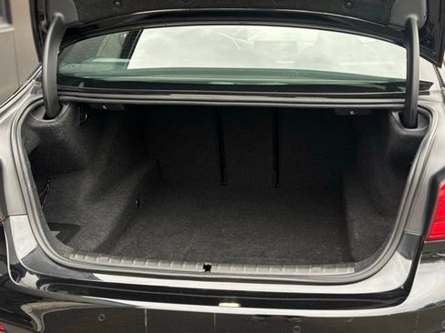 Used 2019 BMW 530i xDrive w/ M Sport Package image 62