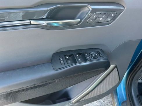 Used 2024 Kia EV9 GT-Line AWD/4WD image 23