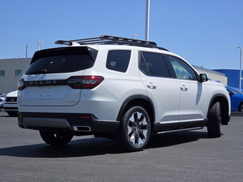 New 2026 Honda Pilot Elite image 19