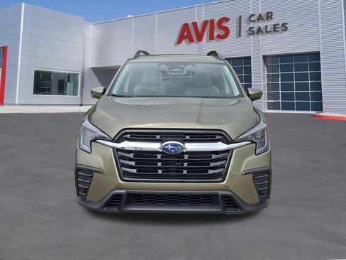 Used 2025 Subaru Ascent Premium AWD/4WD image 2
