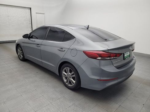 Used 2017 Hyundai Elantra SE FWD image 5